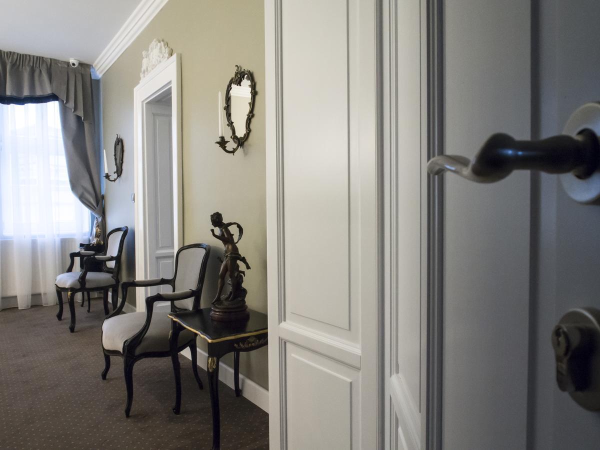 Maison Elysee Sibiu Eksteriør bilde