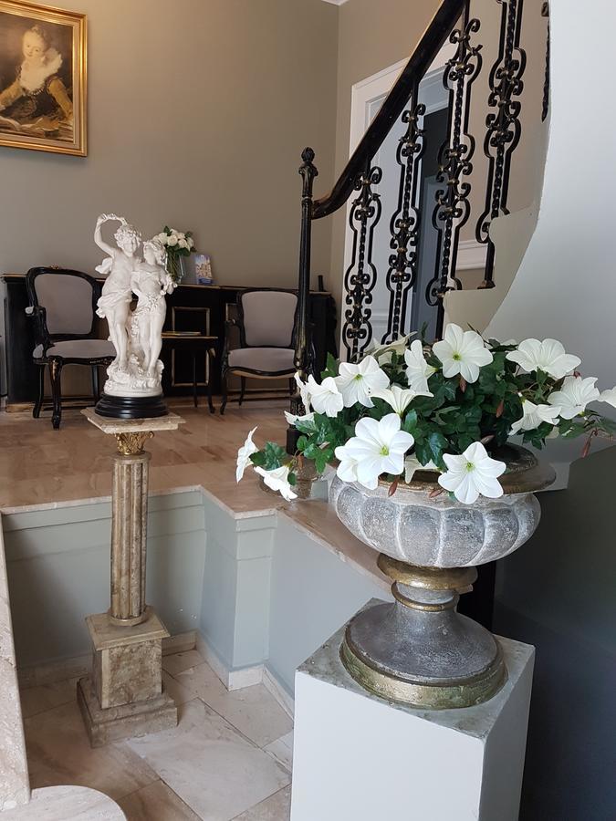Maison Elysee Sibiu Eksteriør bilde
